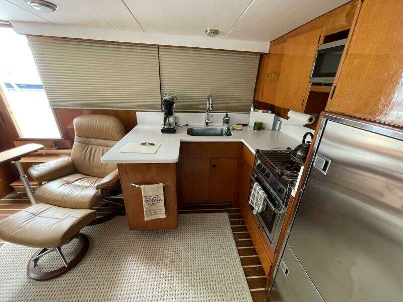 1985 DeFever 40 Offshore Cruiser