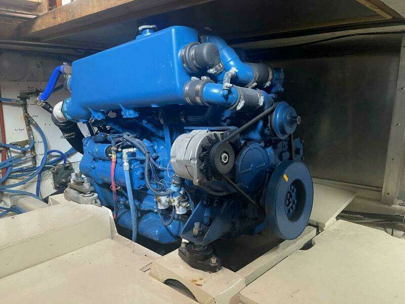 1985 DeFever 40 Offshore Cruiser