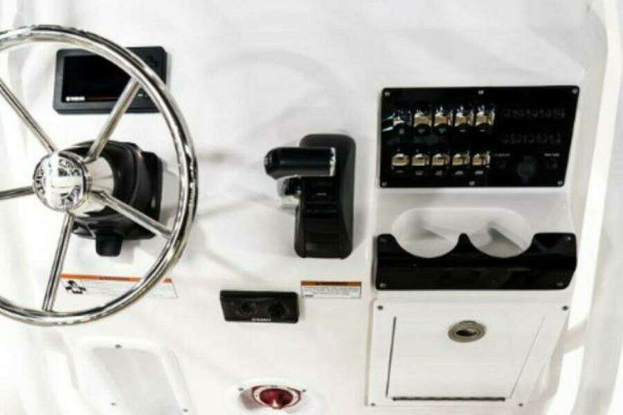 2025 Edgewater 208CC