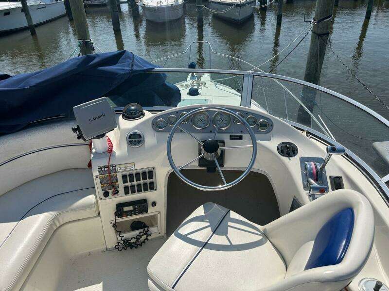 2008 Bayliner Discovery 288