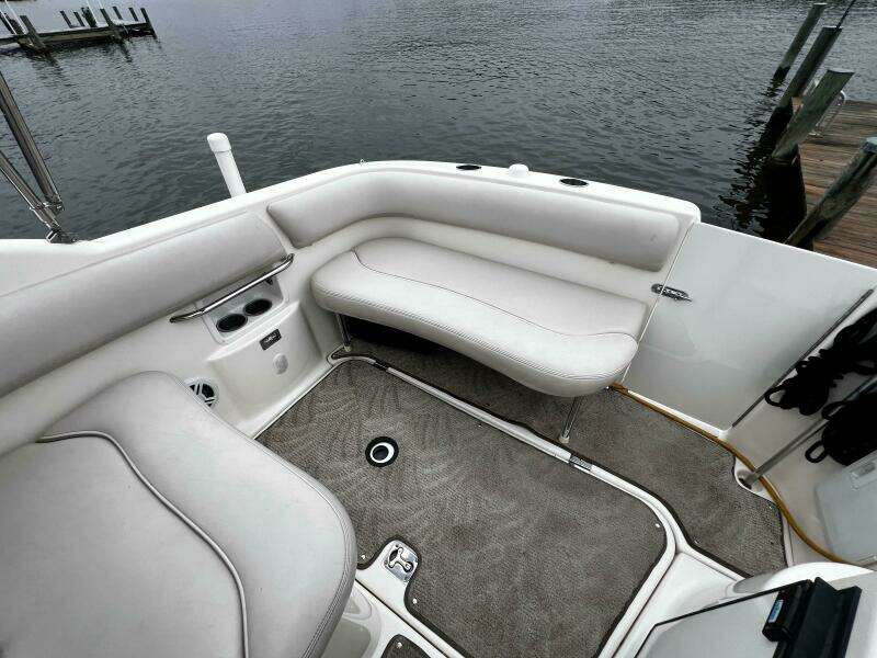 2007 Larson Cabrio 274