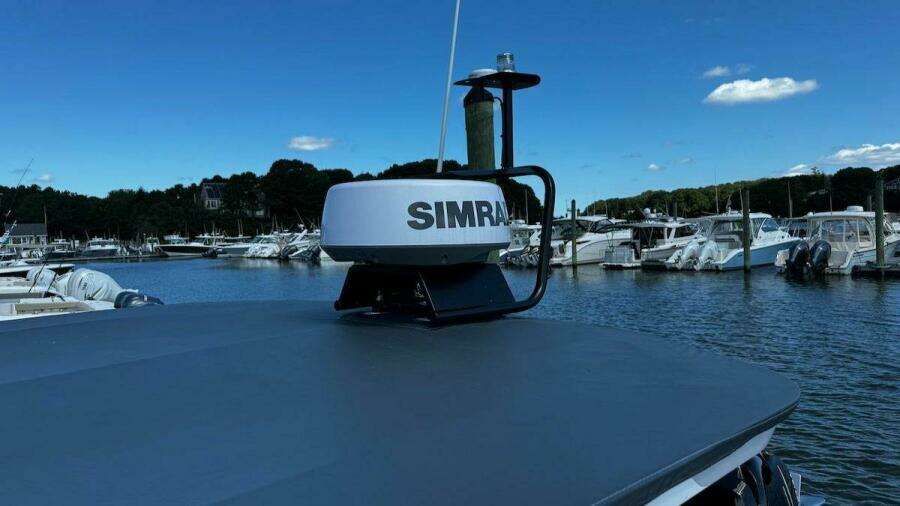 2022 Axopar 28 T-Top