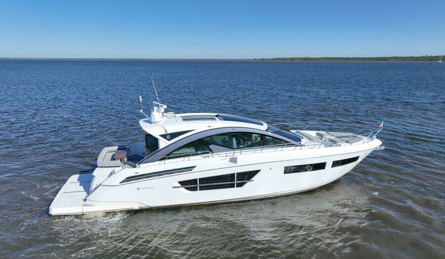 2020 Cruisers Yachts- HARPER BELL- 