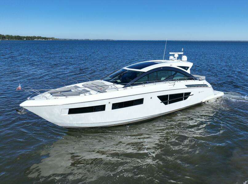 2020 Cruisers Yachts- HARPER BELL- 