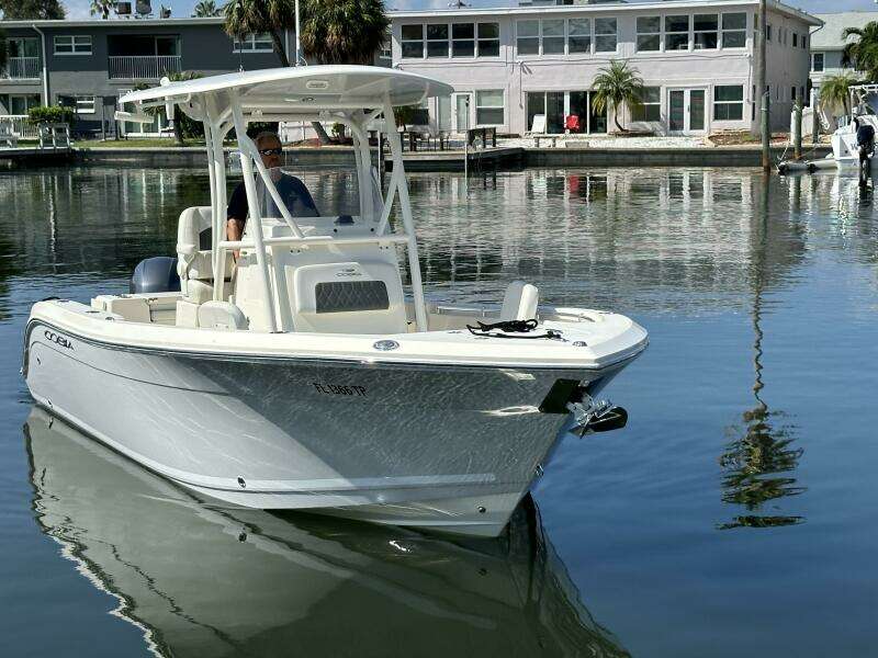 2023 Cobia 220 CC