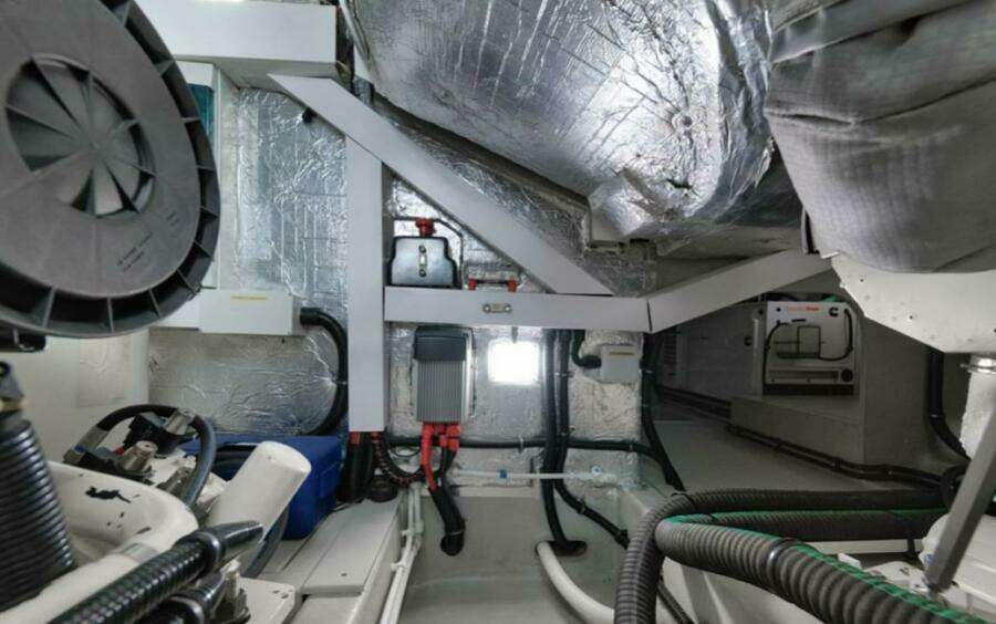 2017 Sunseeker Predator