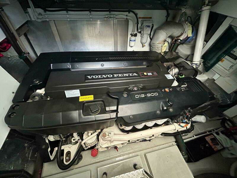 2017 Sunseeker Predator