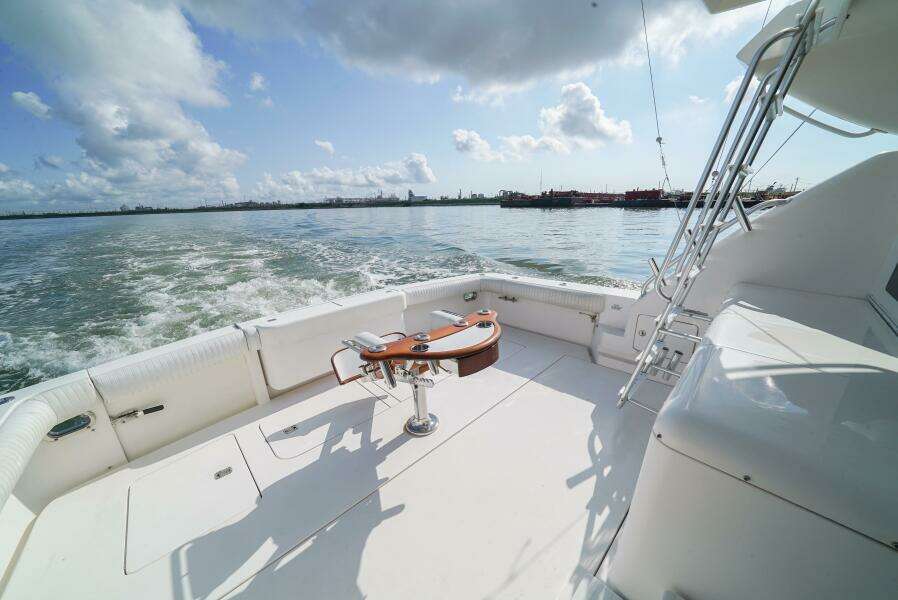 2007 Bertram 51 Convertible Smoker II