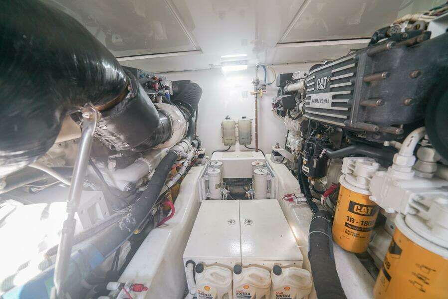 2007 Bertram 51 Convertible Smoker II