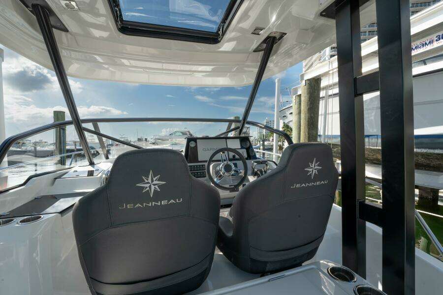 2024 Jeanneau Leader 9.0WA S2