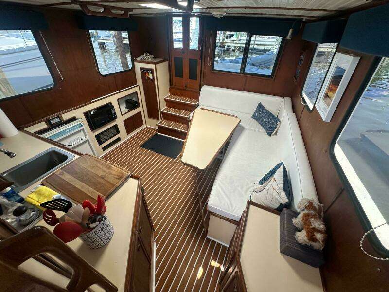 1985 Nordic Tugs 32