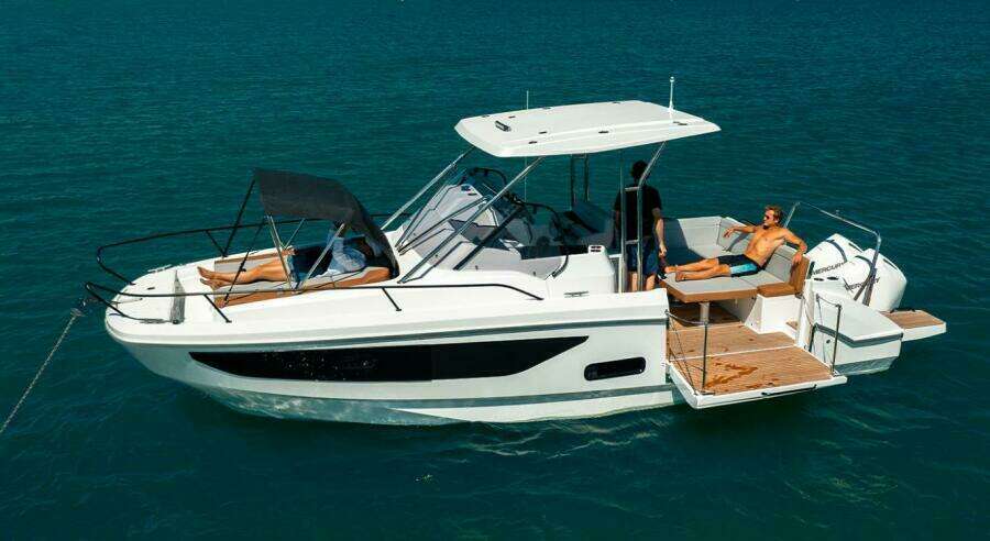 2025 Beneteau Flyer 9 SunDeck