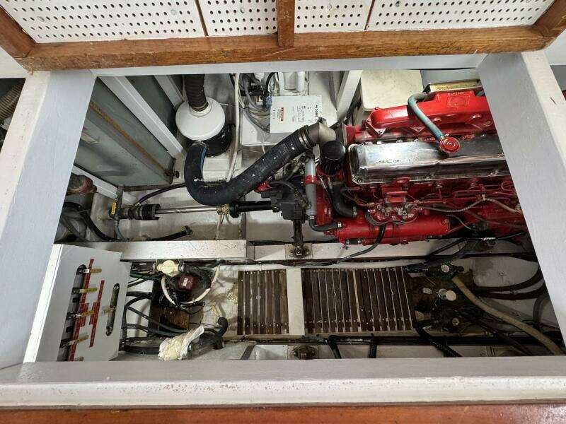 1989 Grand Banks 42 Motor Yacht