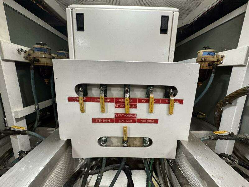 1989 Grand Banks 42 Motor Yacht