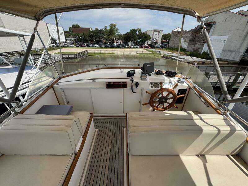 1989 Grand Banks 42 Motor Yacht