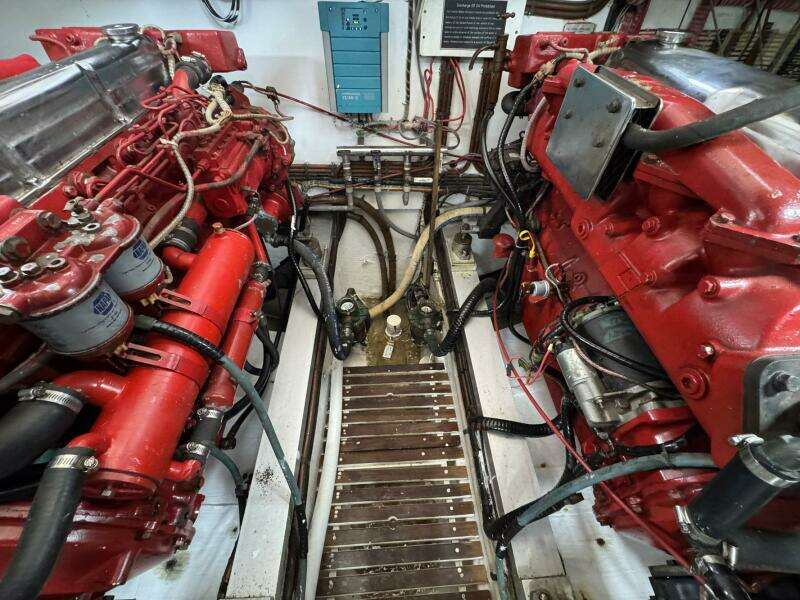 1989 Grand Banks 42 Motor Yacht