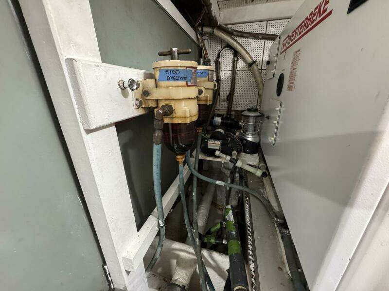 1989 Grand Banks 42 Motor Yacht