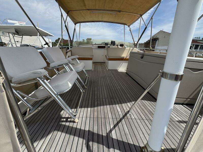 1989 Grand Banks 42 Motor Yacht