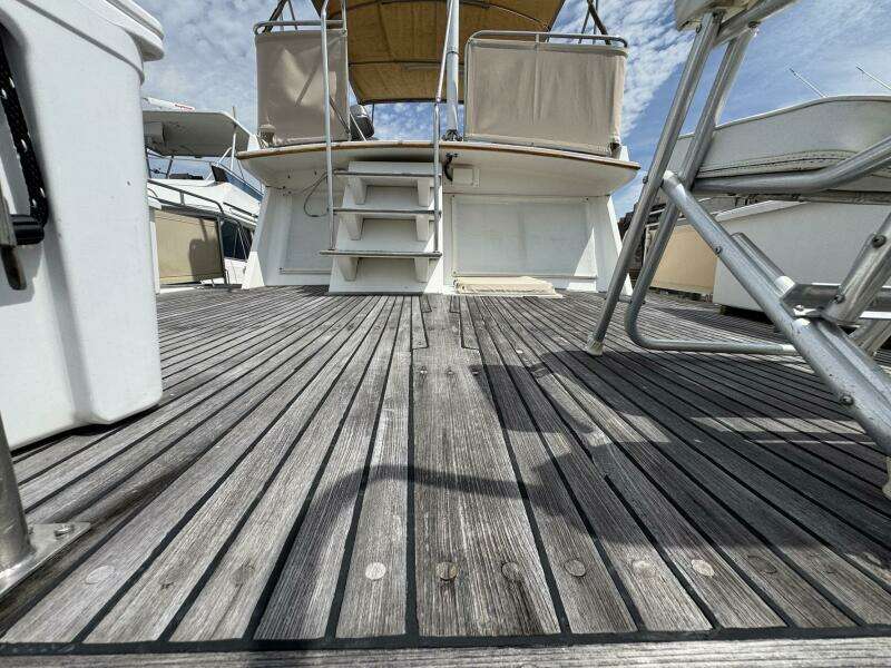 1989 Grand Banks 42 Motor Yacht