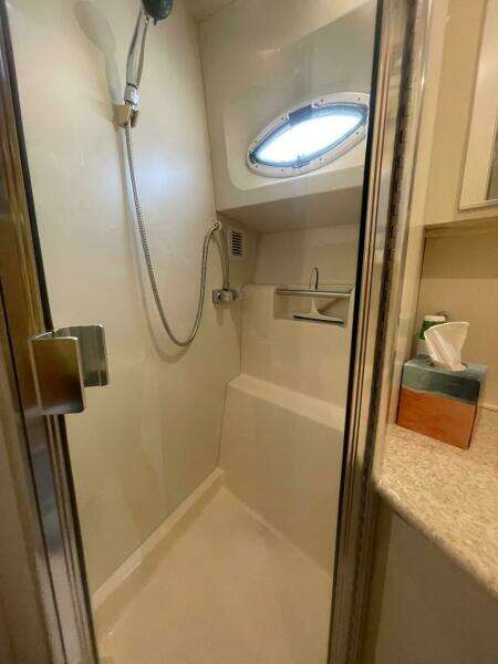 2002 Silverton 392MY