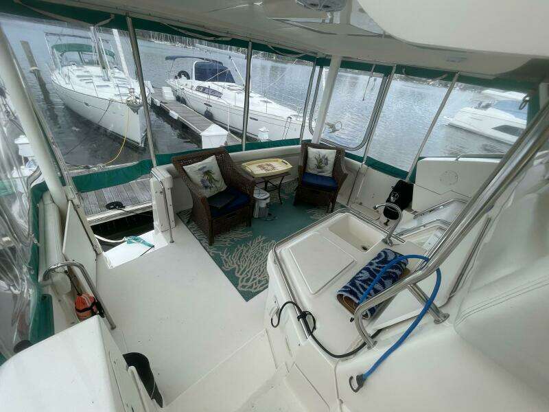 2002 Silverton 392MY