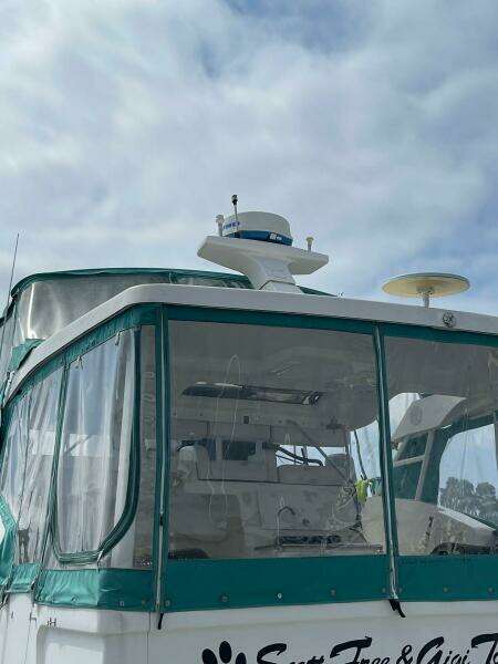 2002 Silverton 392MY