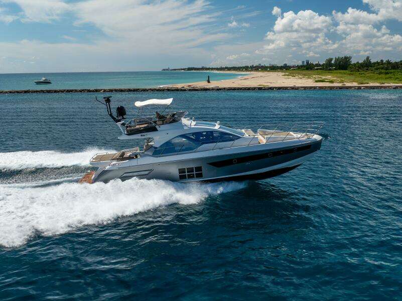 2021 Azimut S6 Sport Fly