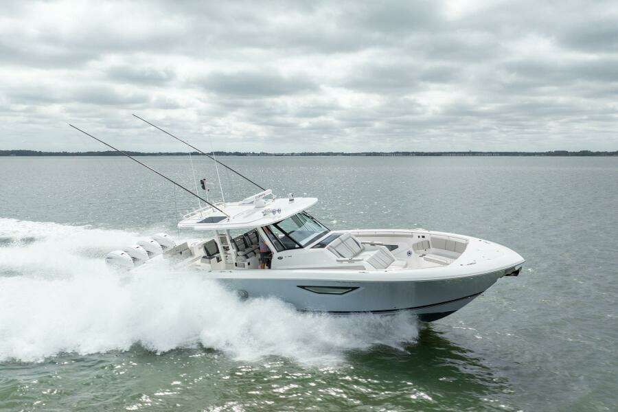 2023 Pursuit S 428 Sport