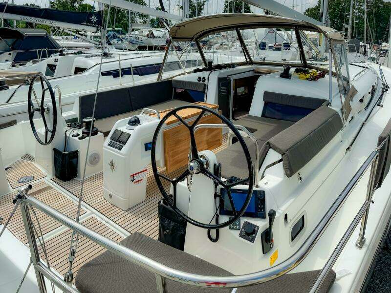 2023 Jeanneau Sun Odyssey 440 #442