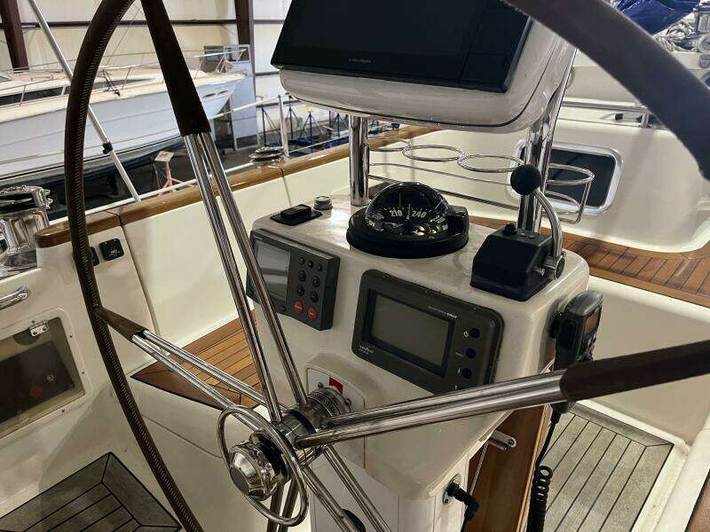 2003 Fantasi 44 Pilot House