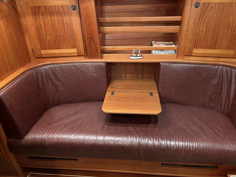 2003 Fantasi 44 Pilot House