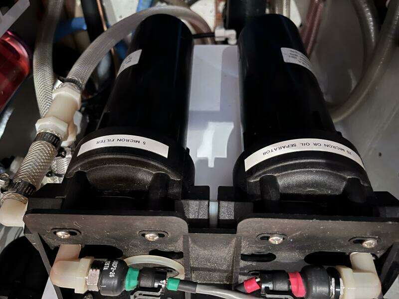 2003 Fantasi 44 Pilot House