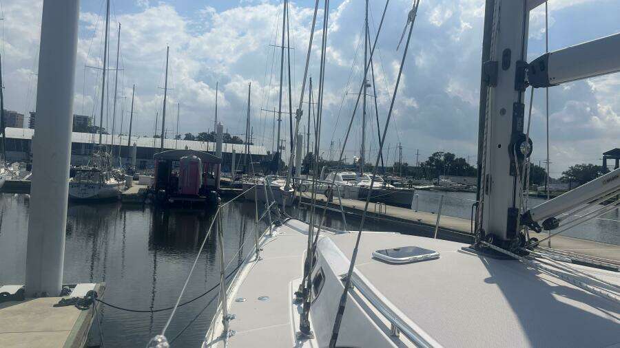 2014 Catalina 385