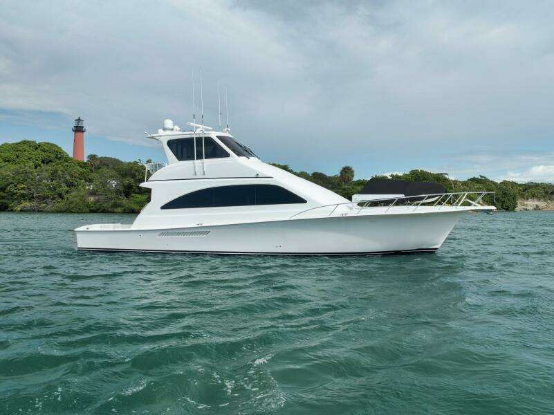 Ocean 57 Positive Attitude - Exterior Profile