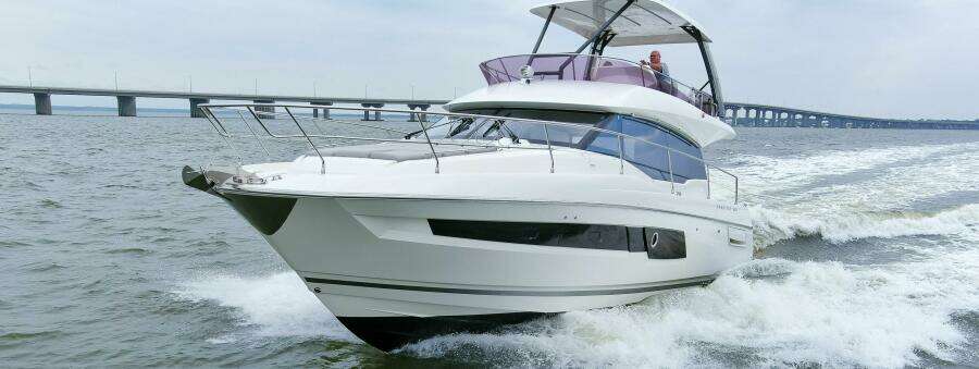 2023 Prestige 460 Flybridge "Pass-N-Bye"