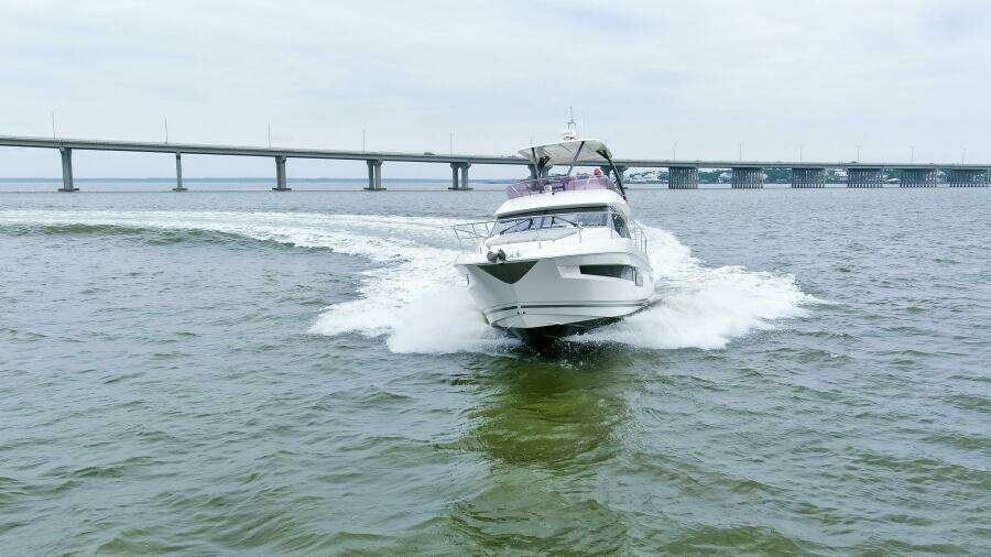 2023 Prestige 460 Flybridge "Pass-N-Bye"