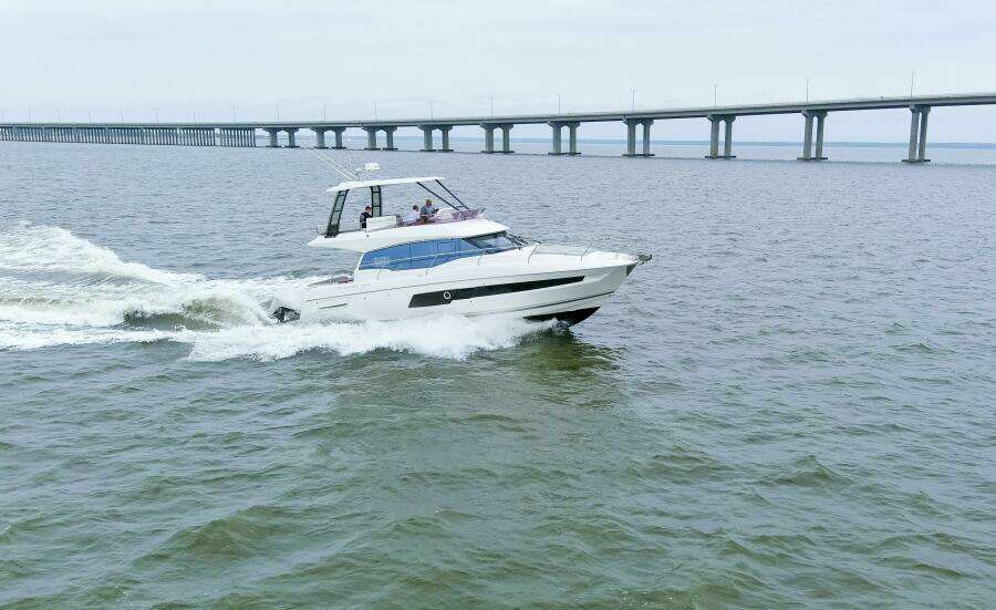 2023 Prestige 460 Flybridge "Pass-N-Bye"