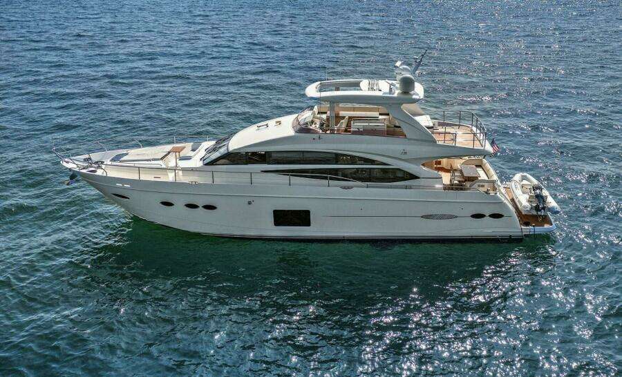 2015 Princess 72 Motoryacht - LA-Z-BUOY