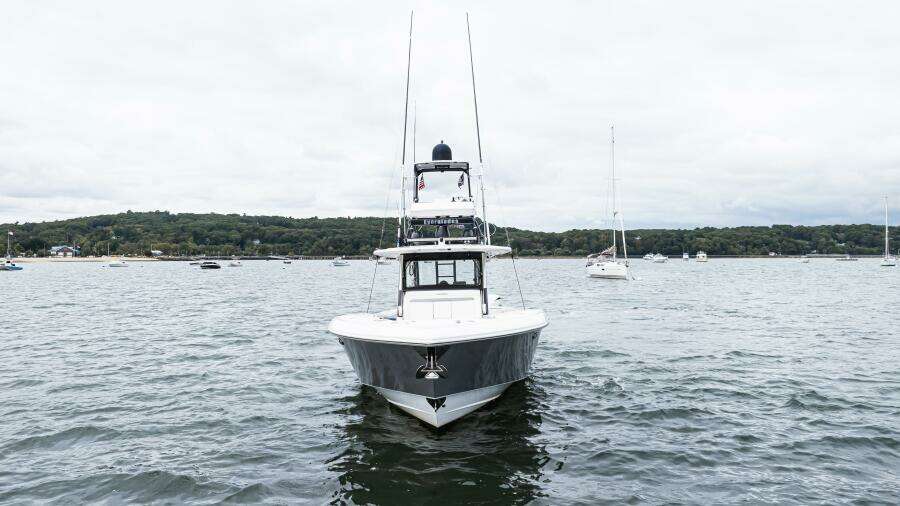 2017 Everglades 435 CC