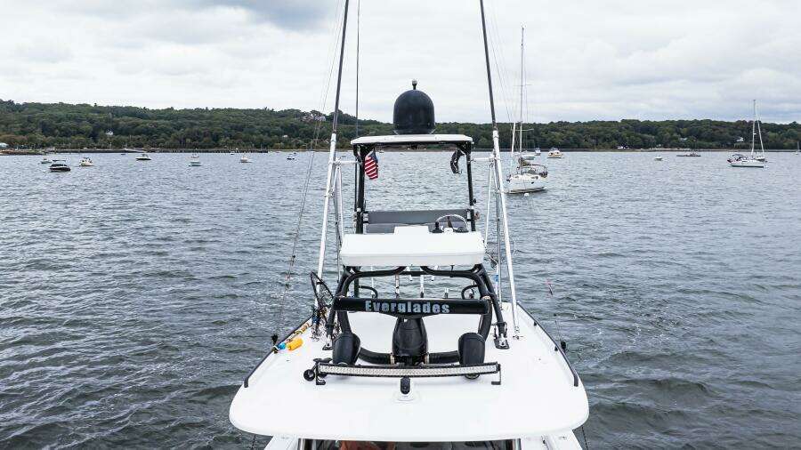 2017 Everglades 435 CC