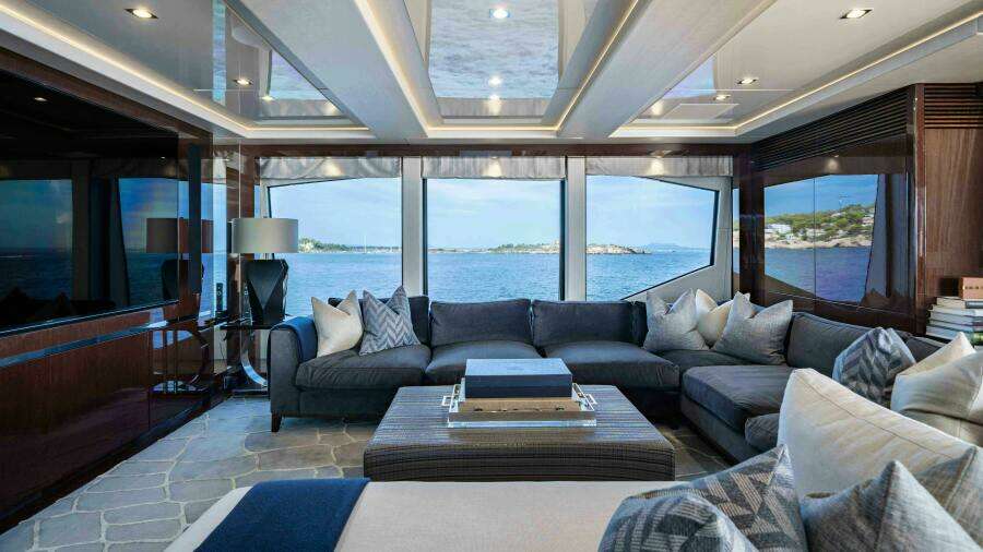 2016 Sunseeker Sunseeker 131 Yacht