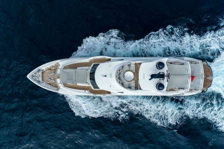 2016 Sunseeker Sunseeker 131 Yacht