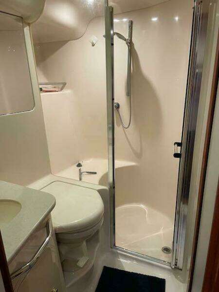 1999 Sea Ray 480 Sedan Bridge