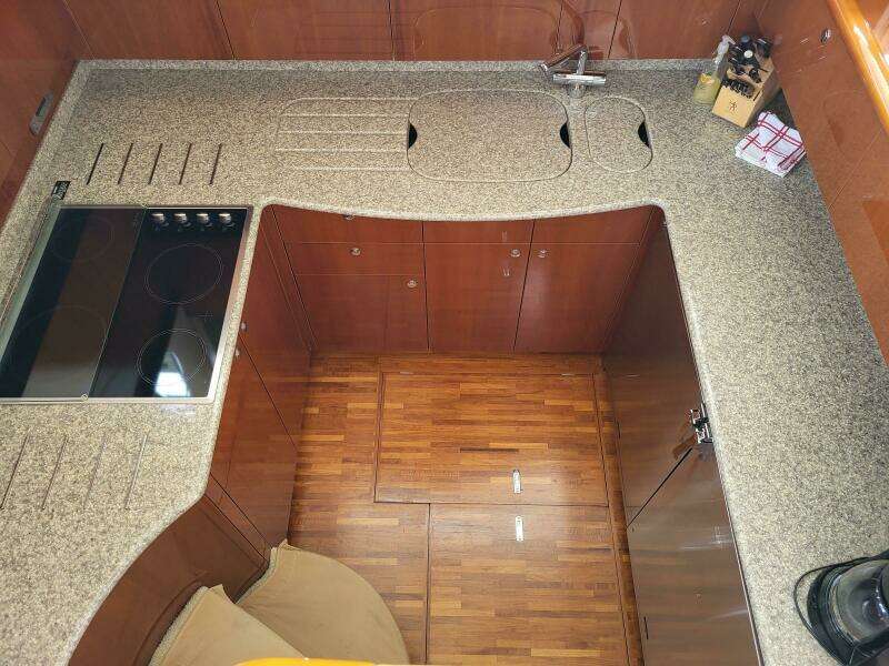 2006 Viking Sport Cruisers 61 Flybridge