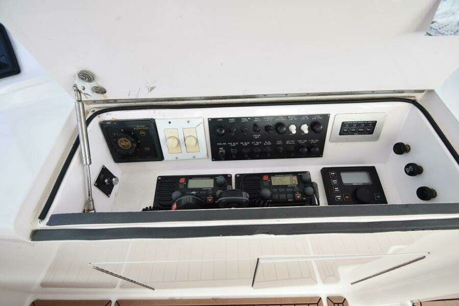 2003 Viking 45 Express