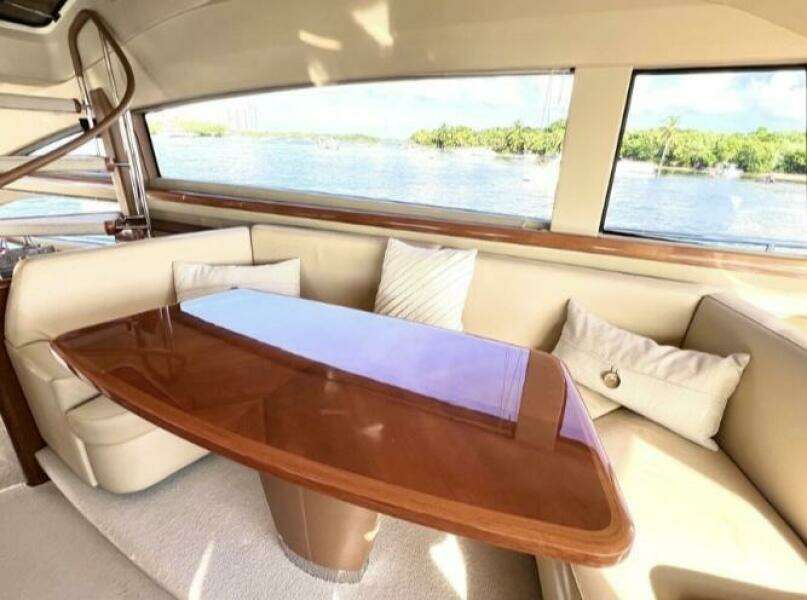 2008 Viking Princess 67 Flybridge
