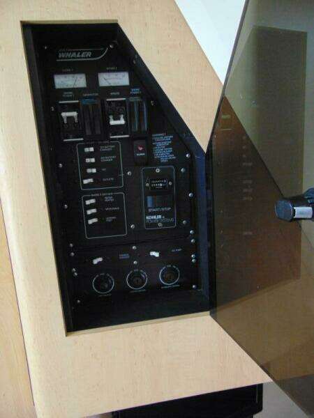 2013 Boston Whaler 370 Outrage