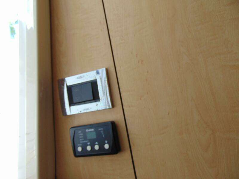 2013 Boston Whaler 370 Outrage