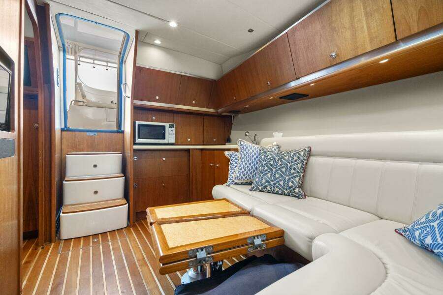 2007 Tiara Yachts 4200 Open