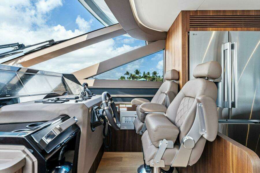 2024 Aquitalia Yachts Flybridge